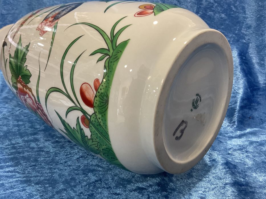 Vaso vista alegre porcelana com 38 cm anúncios abaixo