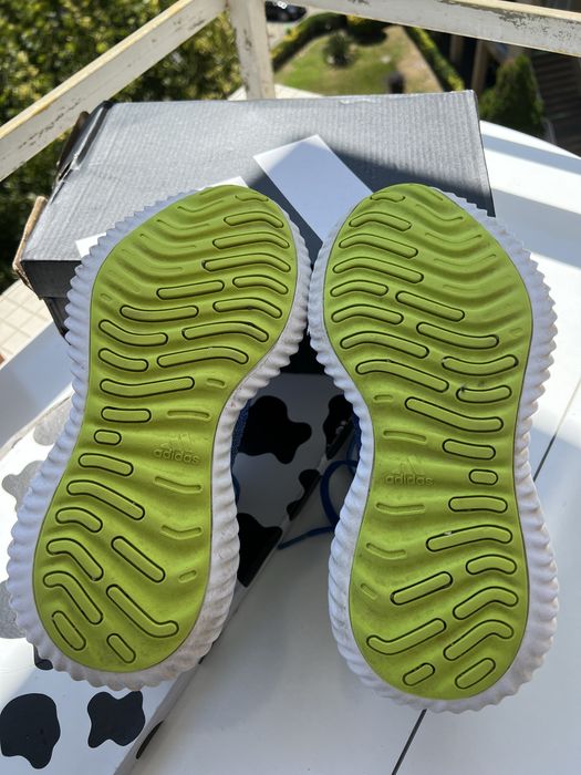 Sapatilhas adidas Alphabounce - Tam. 36 2/3 (Muito bom estado)