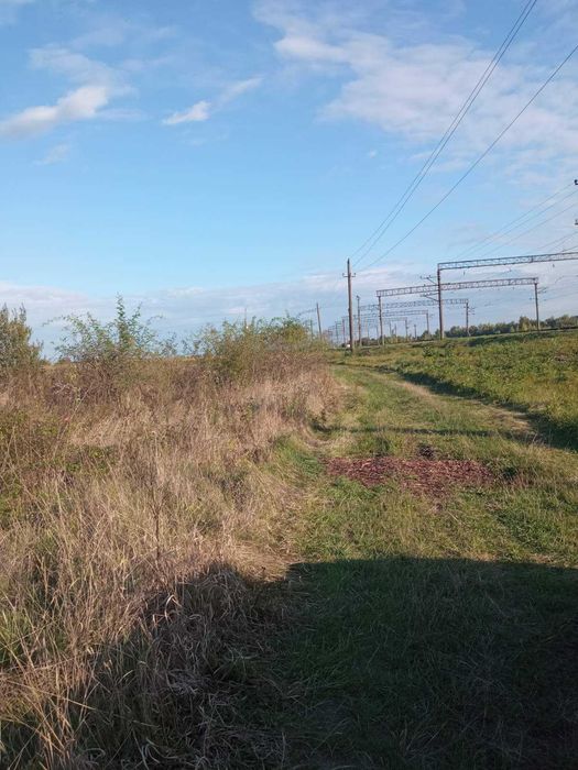 Продається земельна ділянка під будівництво 3 га.