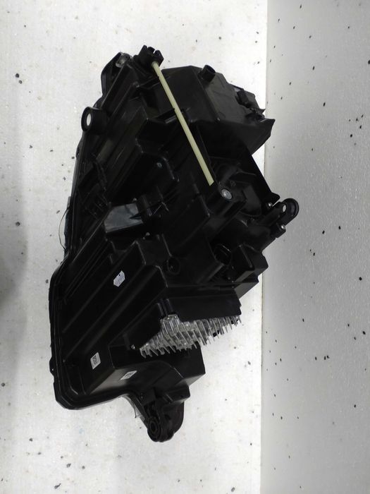 lampa lewa audi q4 e-tron full led matrix model 89a941035m