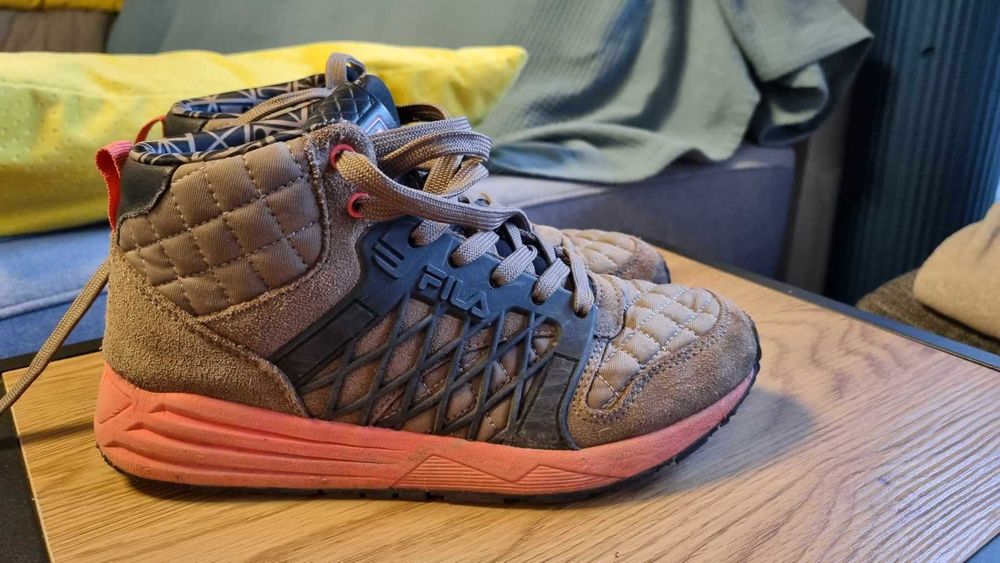 Buty FILA sportowe  rozmiar . 37