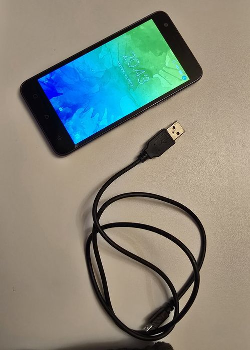 Telefon Lenovo K10a40