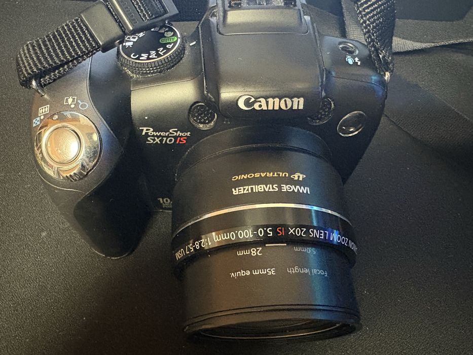 Aparat Canon SX10 IS