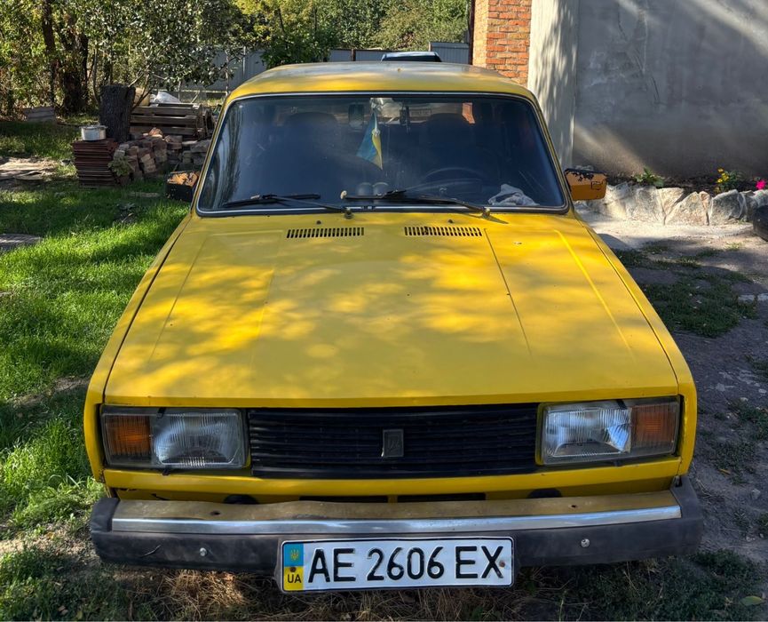 Продам жигуля в среднем состояние