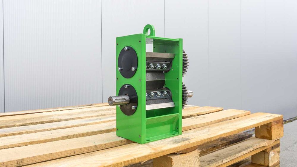 MECHANIZM XM-70 6NOZY rębak do ciecia gałęzi == ZESPÓŁ tnący RĘBAKA===