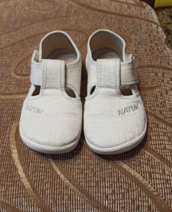 Дитячі тапочки 24 розмір 15.5 см