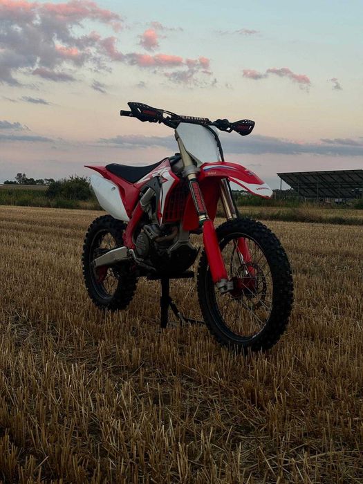 Sprzedam Honde crf 250R z 2018r DOINWESTOWANA