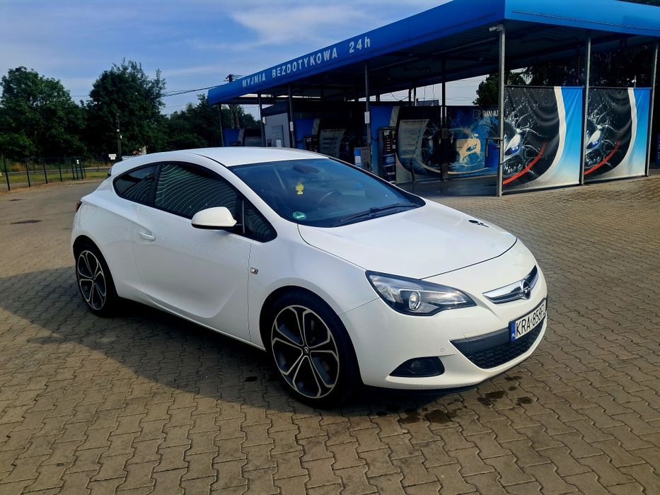 Opel Astra Turbo!!