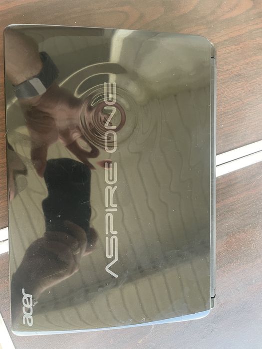 Нетбук acer aspire one