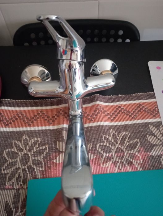 Torneira de Cozinha de Parede