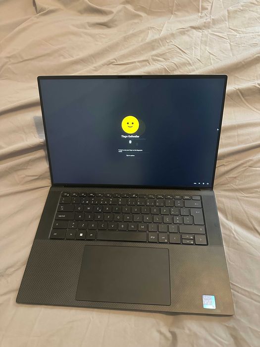 Dell XPS 15 - 9510 - 16GB RAM - RTX 3050 Ti - 1TB SSD - Bateria Nova