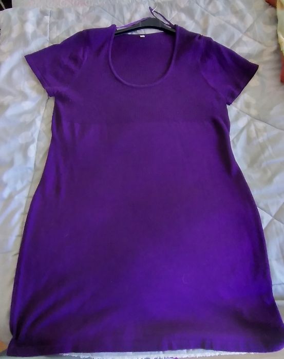 Vestido de malha violeta