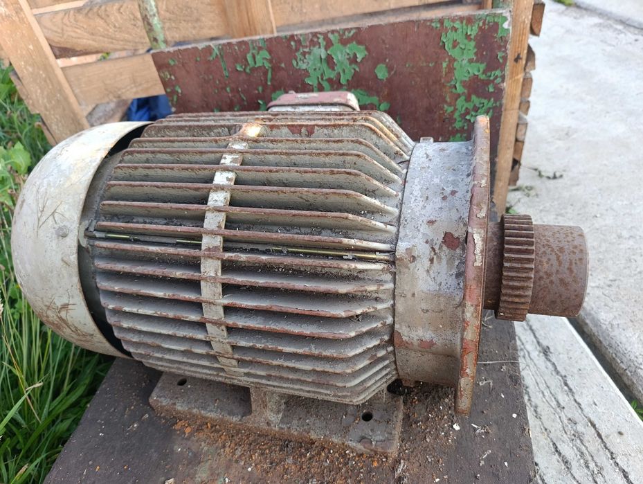 Sprzedam silnik 30 KW