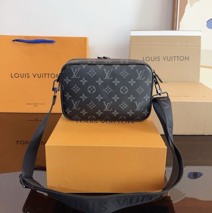 Мужская сумка  кроссбоди Louis Vuitton  барсетка сумка кроссбоді