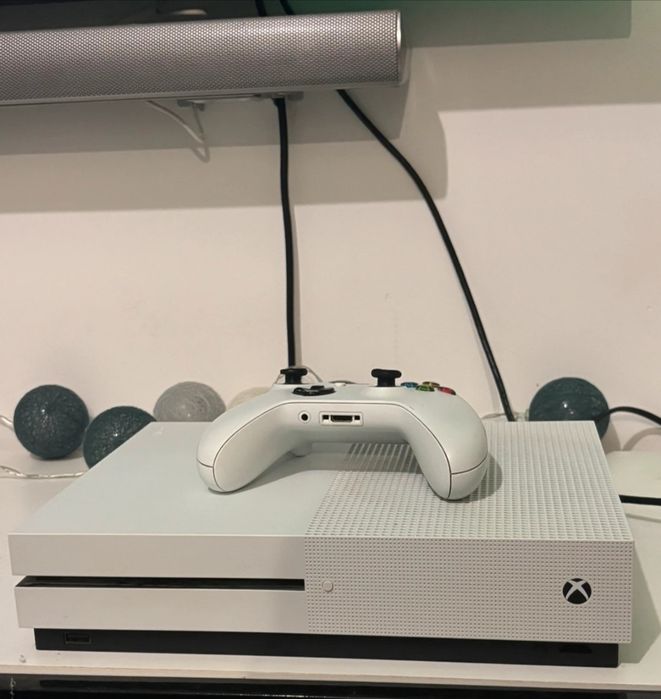 Xbox one S 500gb