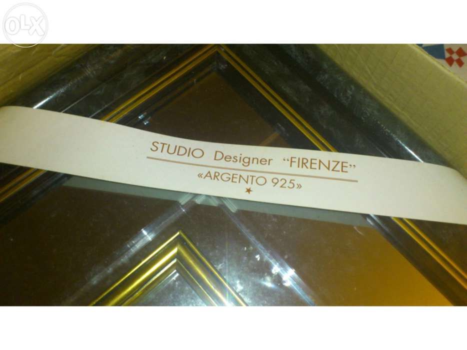 Prenda - Quadro novo com gravura no centro em prata.