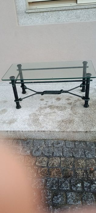 Mesa de sala em ferro