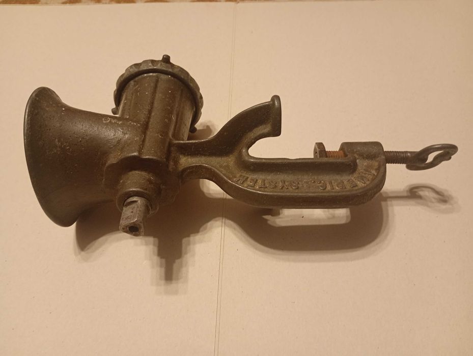 М'ясорубка, литво.