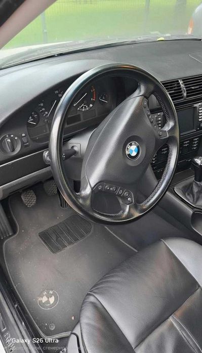 Vendo  BMW E39 cerie 520