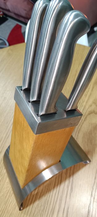 Conjunto de 5 facas de cozinha com suporte madeira