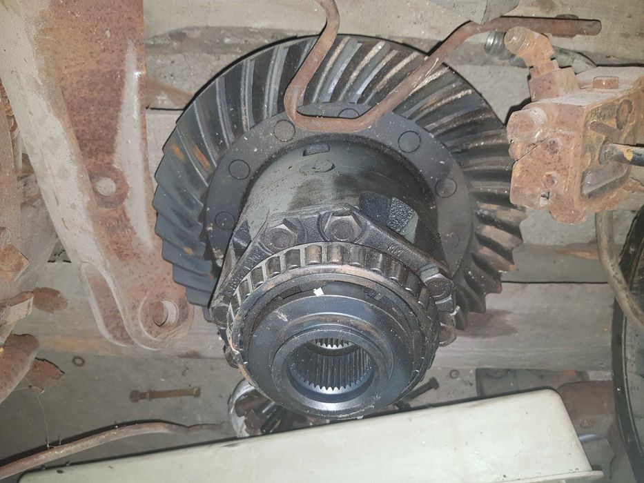 Wał Napędu MF 4245, 800247M1, 380024M1 Massey 380025 Ferguson 800250M1