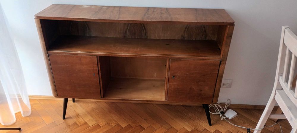 Komoda, szafka z czasow PRL