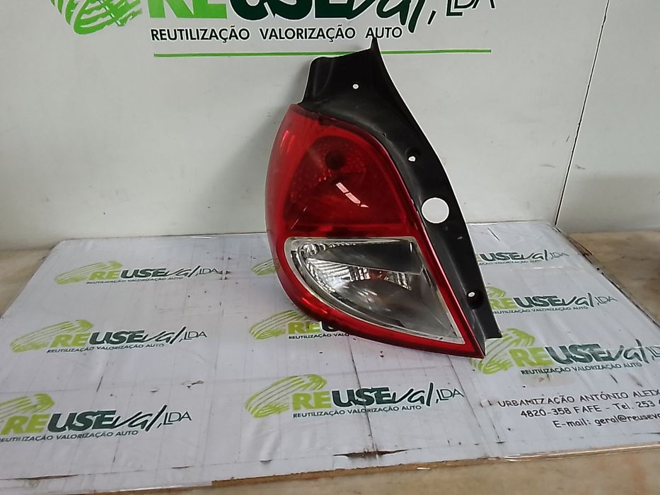 Farolim esquerdo RENAULT Clio III Société (SB_, SR_)