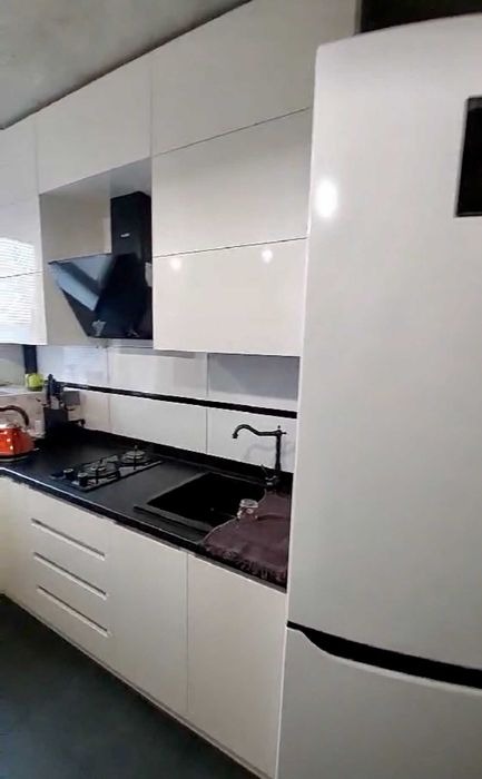 Оренда 3-х кімнатної квартири по вулиці Гірничних інженерів (Пушкіна)