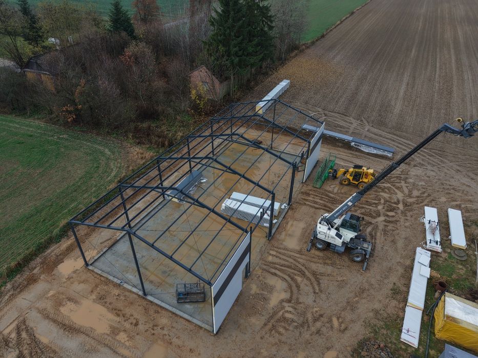 Produkcja hal stalowych