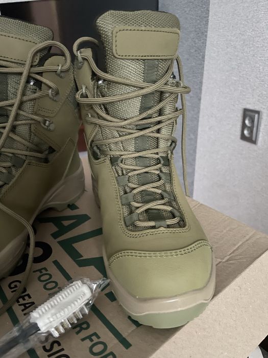 Продам ботинки з високим берцем TALAN