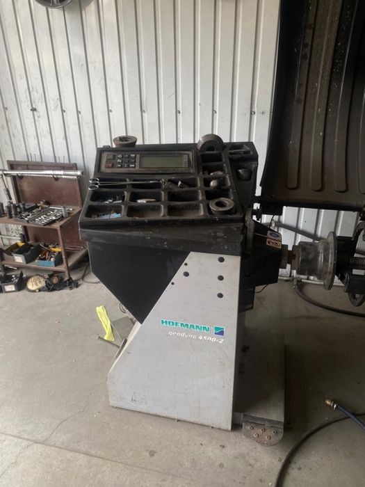 Балансувальний станок Hofmann geodina 4500-2
