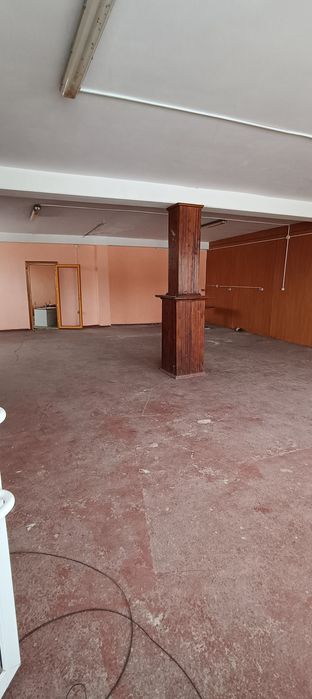 Приміщення під магазин, склад, виробництво
