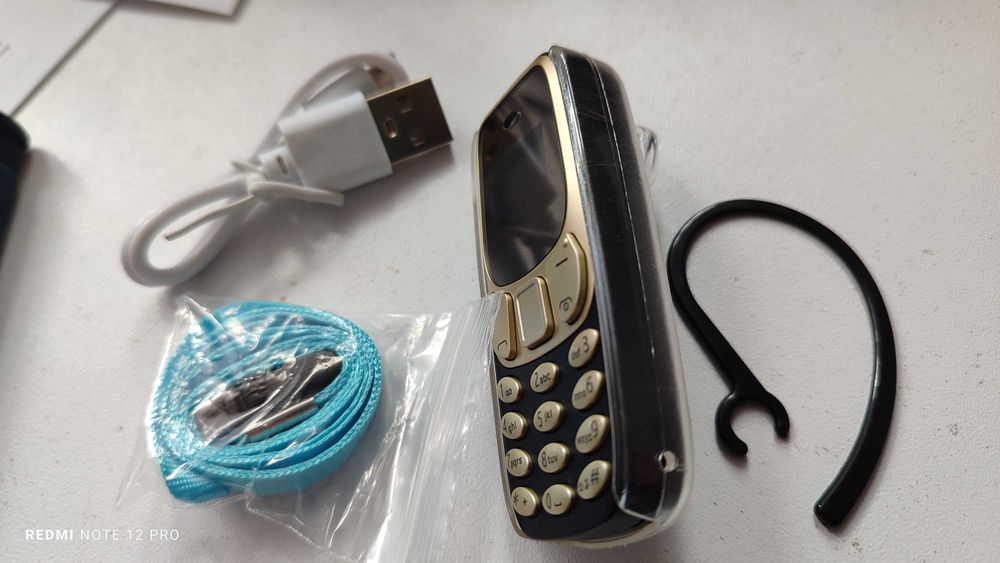 Телефон мини мобильный на 2 сим. Мини телефон. Минителефон