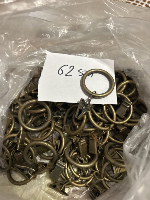 Żabki do karnisza nowe 149 sztuk