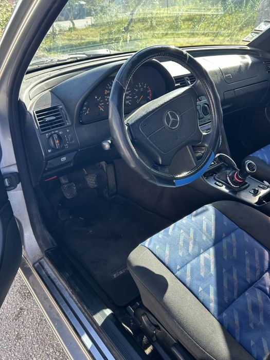 Mercedes Benz c220