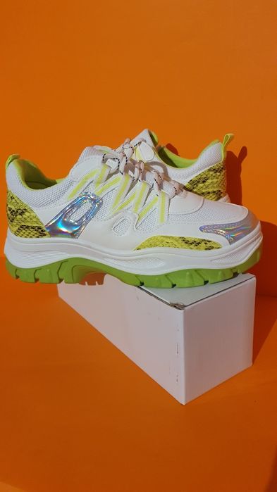Sneakersy nowe modny mix kolorów rozmiar 39 / wkładka 24 cm
