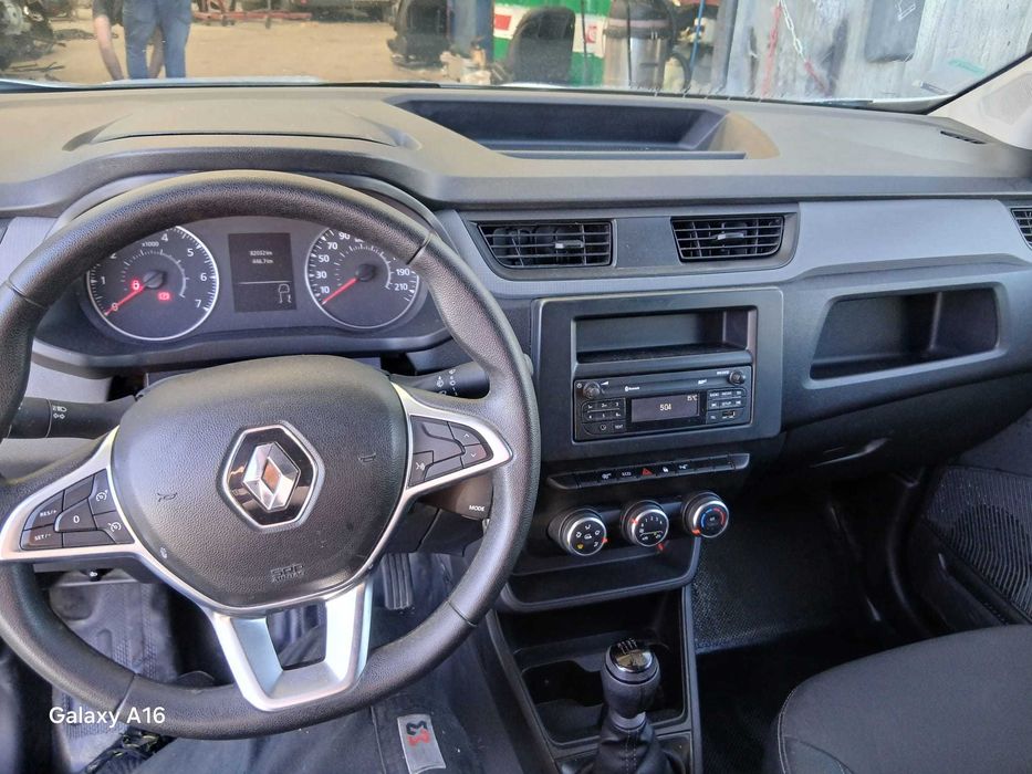 RENAULT EXPRESS 1.5 Blue dCi Diesel
