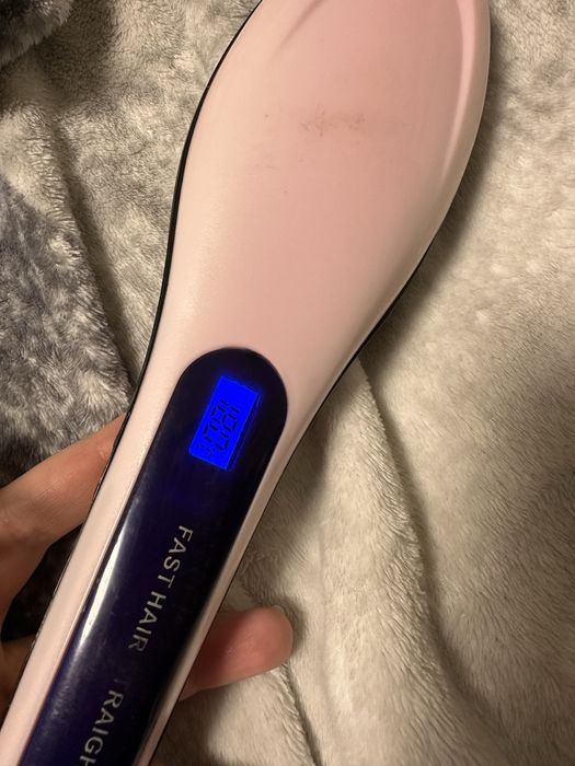 Випрямляч для волосся