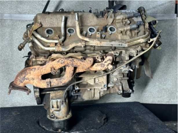 Двигун в зборі Toyota 3UR-FE  5.7