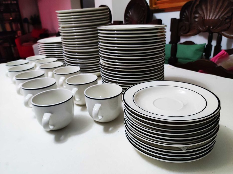 INTRO STONEWARE Dinnerware Set, 35 Pieces64862551529474122