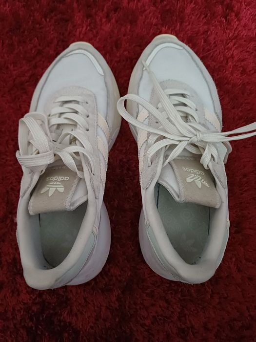 Tênis Adidas Feminino - Tamanho 36