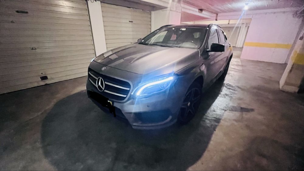 Mercedes GLA 180 CDI(Aut) - versao AMG Excelente Estado