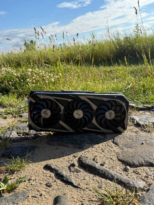 geforce rtx 3070 - купити комплектуючі для ПК - Ціна на OLX.ua