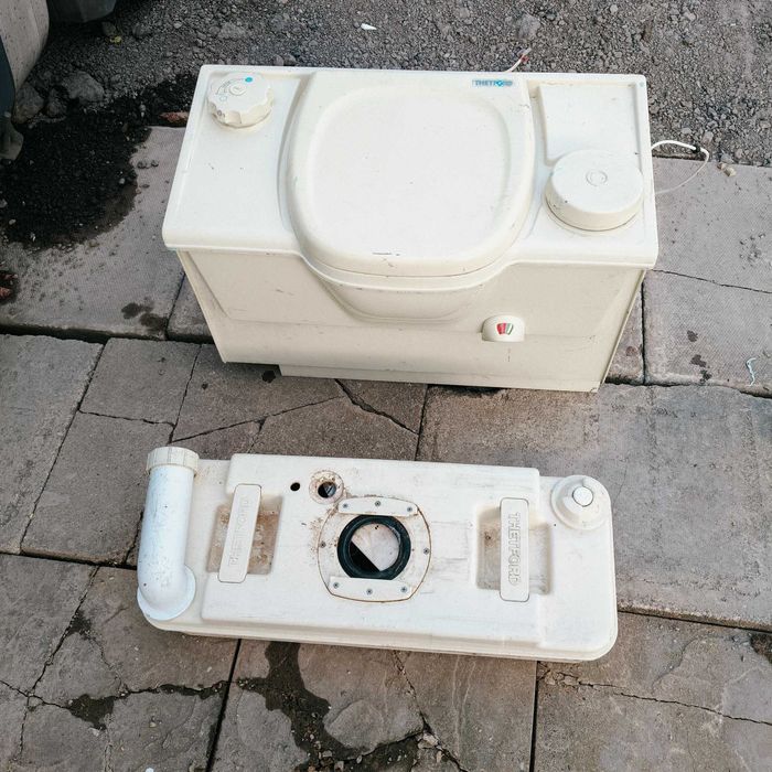 Toaleta przyczepy kempingowej Thetford C2