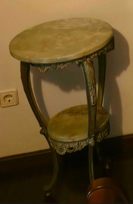 Mesa tampos em mármore