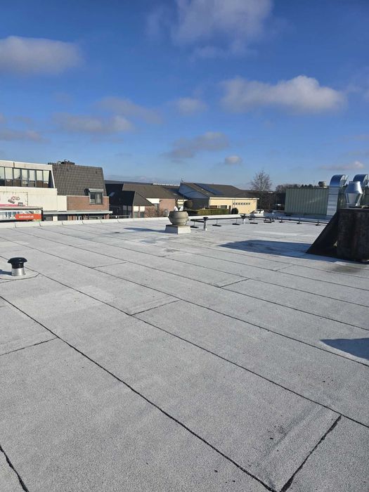 Dachy płaskie - papa termozgrzewalna - serwis i naprawy