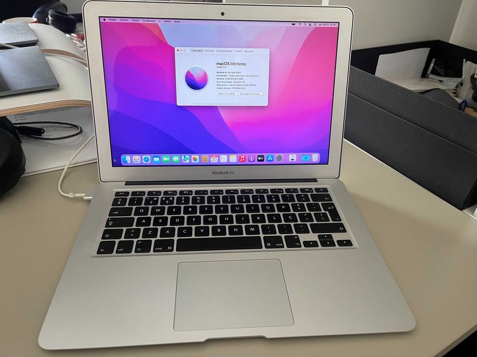 MacBook Air Starlight Gray - (13-inch, 2017)64752099152513121