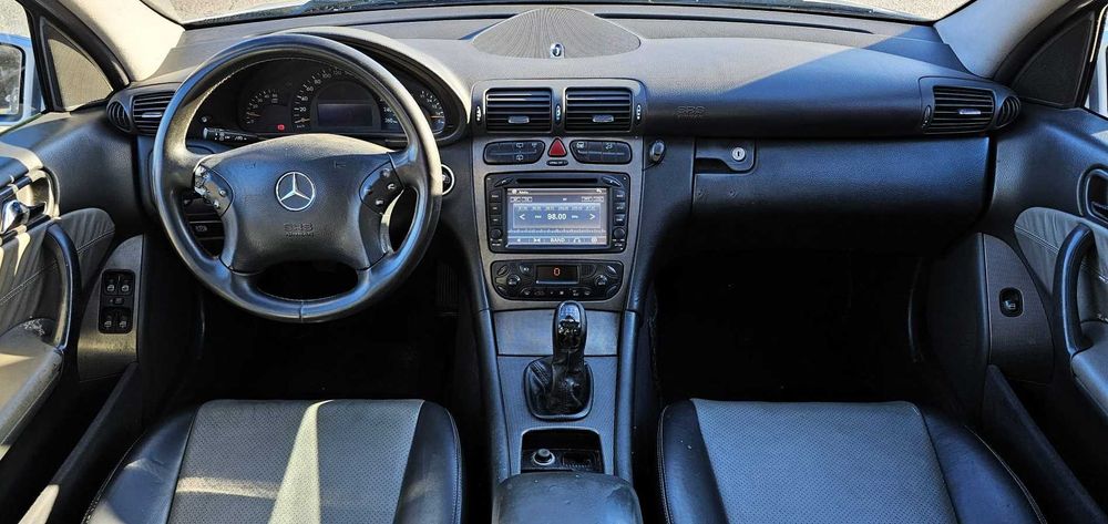 Mercedes C220 CDi 143cv Avantgarde NACIONAL