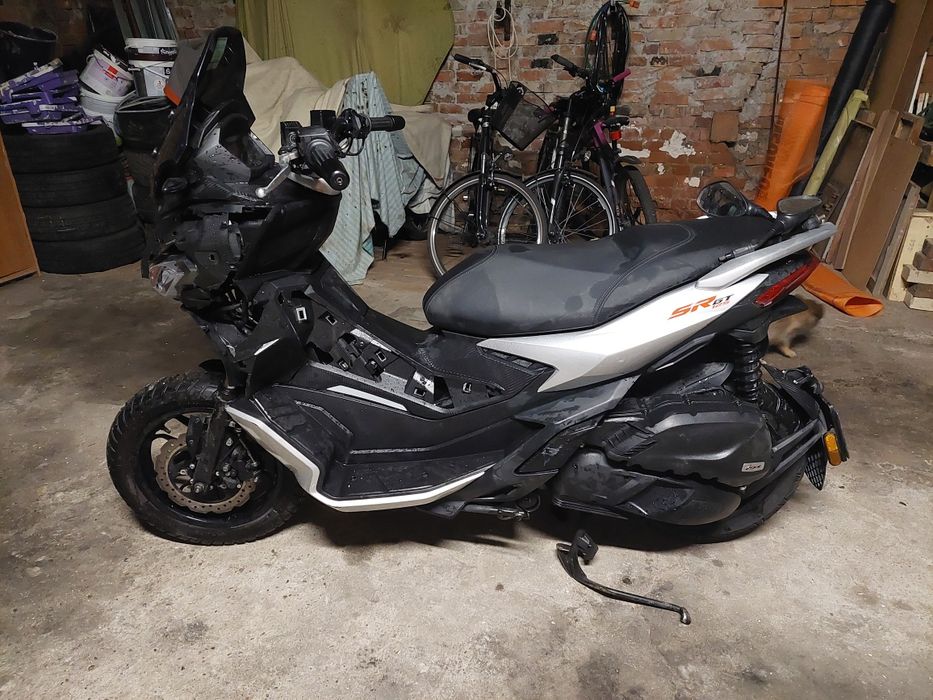 Aprilia sr gt 125 części 2022