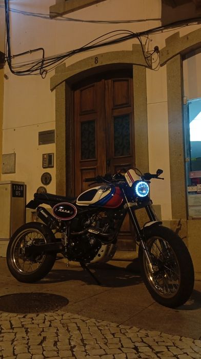 Bullit hero Martini edition